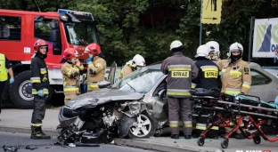 Wypadek na Sikorskiego. Droga jest zablokowana