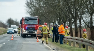 Oleista substancja w cieku wodnym. Interweniowali chemicy