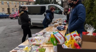 Kolejne pieniądze trafiają na konto Marty i Przemka