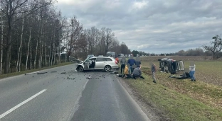 Wypadek na trasie Oława - Jelcz-Laskowice. Droga zablokowana