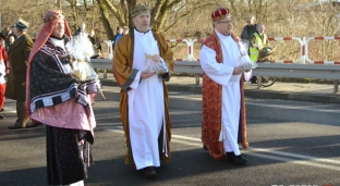 Zamiast orszaku, tylko kolędowanie