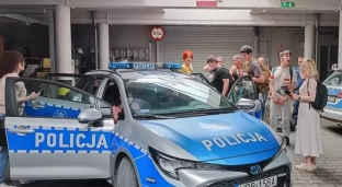 Przez chwilę mogli poczuć się jak policjanci