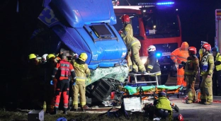 Poważny wypadek na A4. Zderzyły się dwa samochody ciężarowe