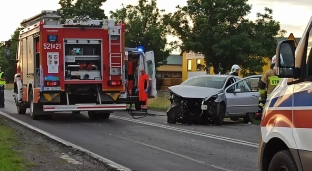 6 osób poszkodowanych. Zderzenie dwóch pojazdów w Marcinkowicach