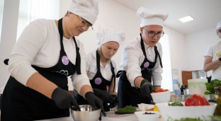 Uczestnicy Warsztatów Terapii Zajęciowej walczyli w kulinarnym konkursie [ZDJĘCIA]