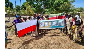 Oprócz pomocy dzieciom, chcą wybudować studnię w Afryce