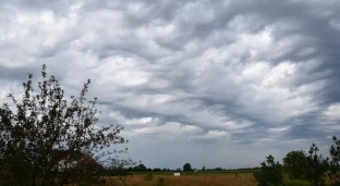 Chmury Undulatus asperatus nad Oławą!