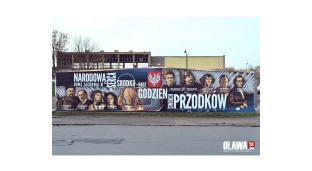 Patriotyczny mural na Sobieskiego