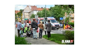 Motocyklista potrącił pieszego [VIDEO]