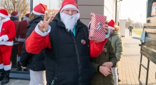 Pojechali z prezentami do bierutowskiego Domu Dziecka