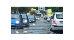 Dzisiaj możliwy deszcz i burze, wydano ostrzeżenie