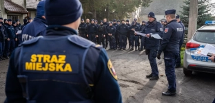 Do Wierzbna zjeżdżają patrole! Trwają poszukiwania zaginionej kobiety