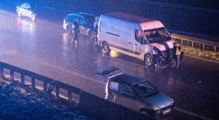 Utrudnienia na A4. Zderzenie trzech pojazdów