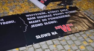 Kobiety ze wsparciem mężczyzn protestowały na oławskim Rynku