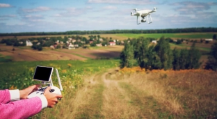 Skąd wziął się sukces dronów DJI?